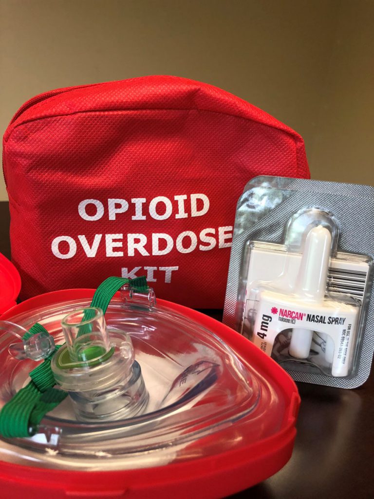 Opioid overdose treatment kit